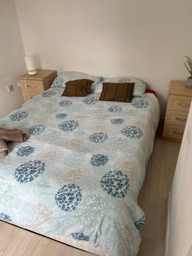 Double Room With Shared Facilities London Exterior photo